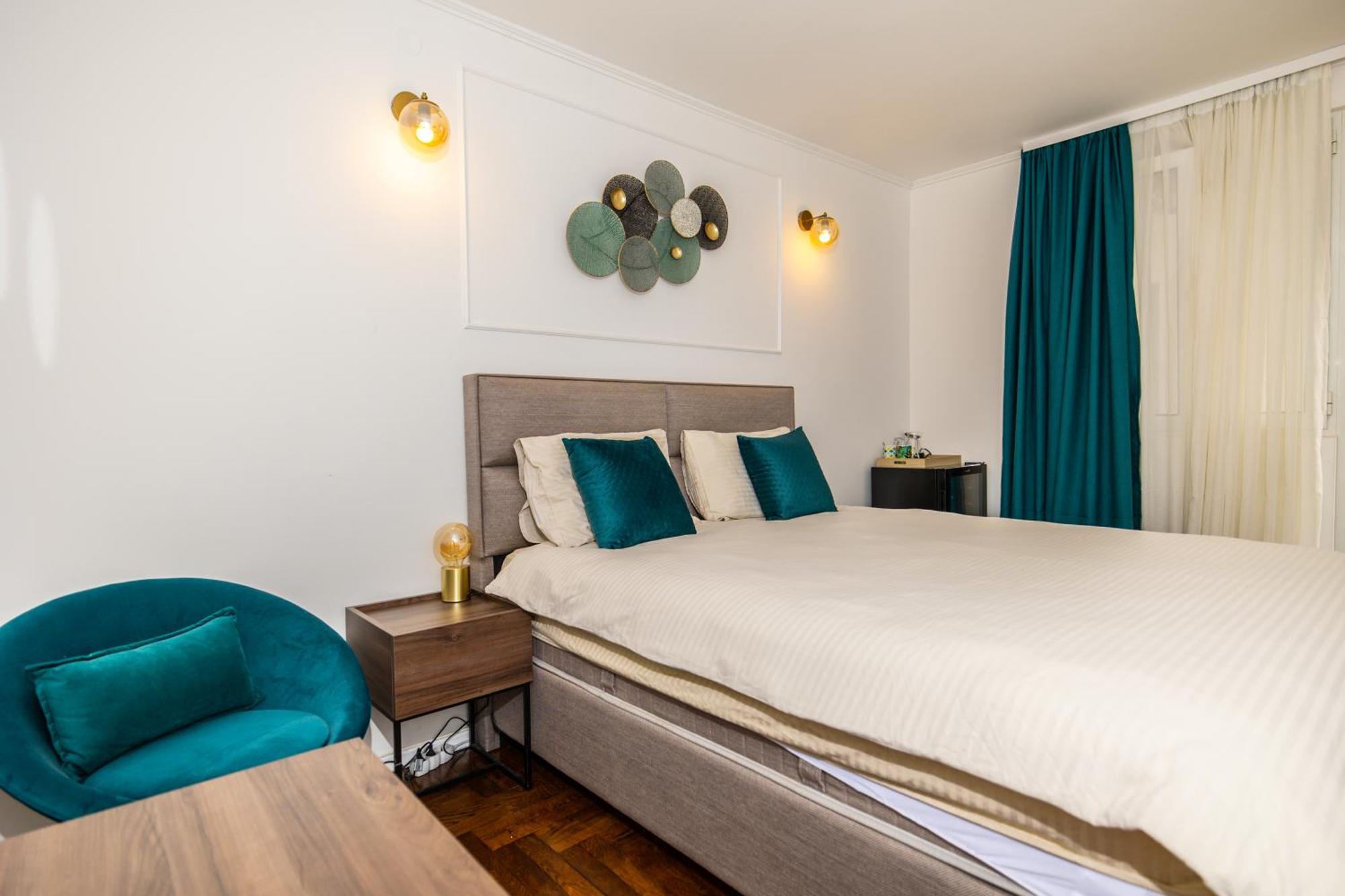 Apartments Irena Bečići エクステリア 写真